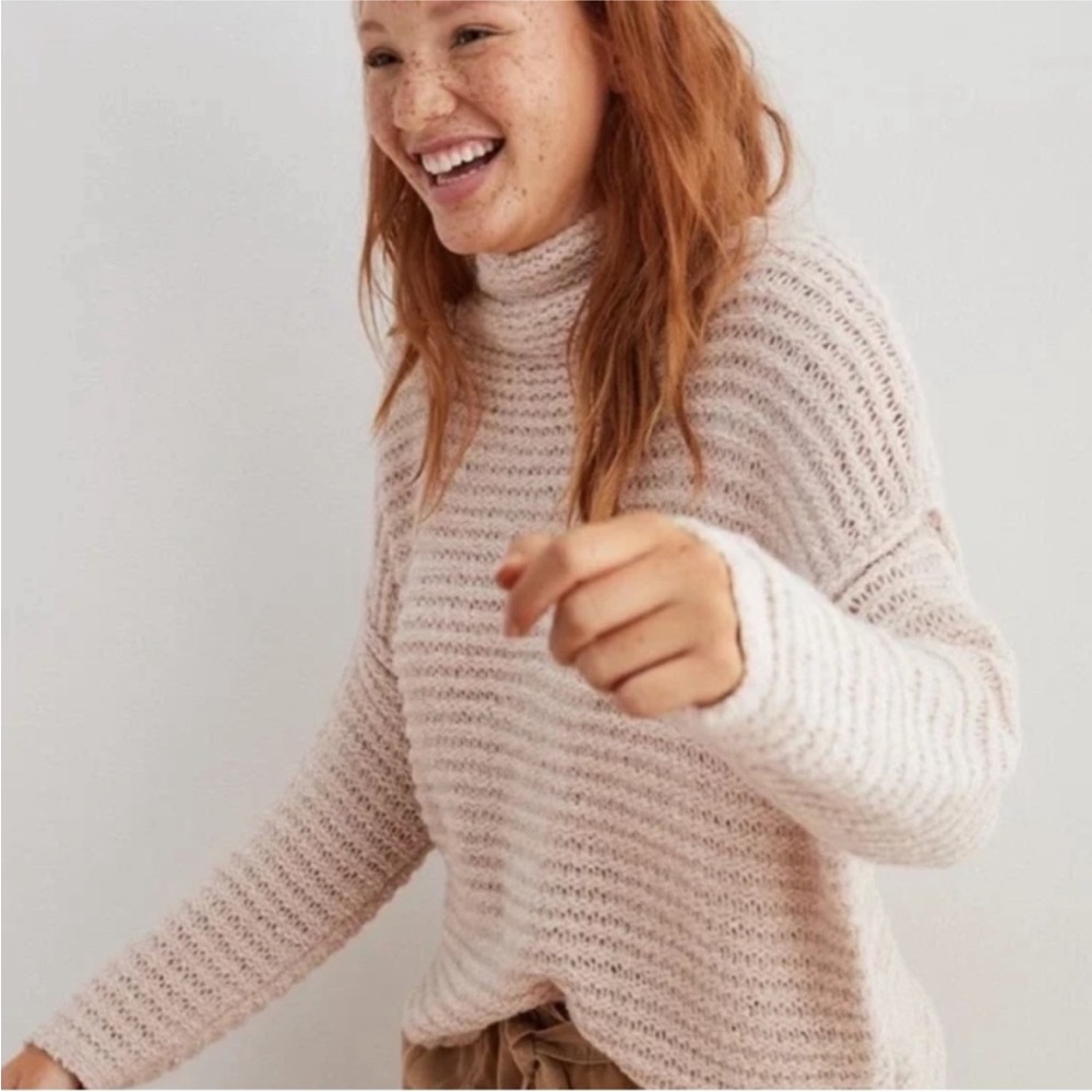 *Aerie Cream Colored Turtleneck Wool Blend Ribbed Small Open Knit Sweater #W